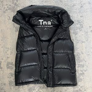 TNA Super puff vest